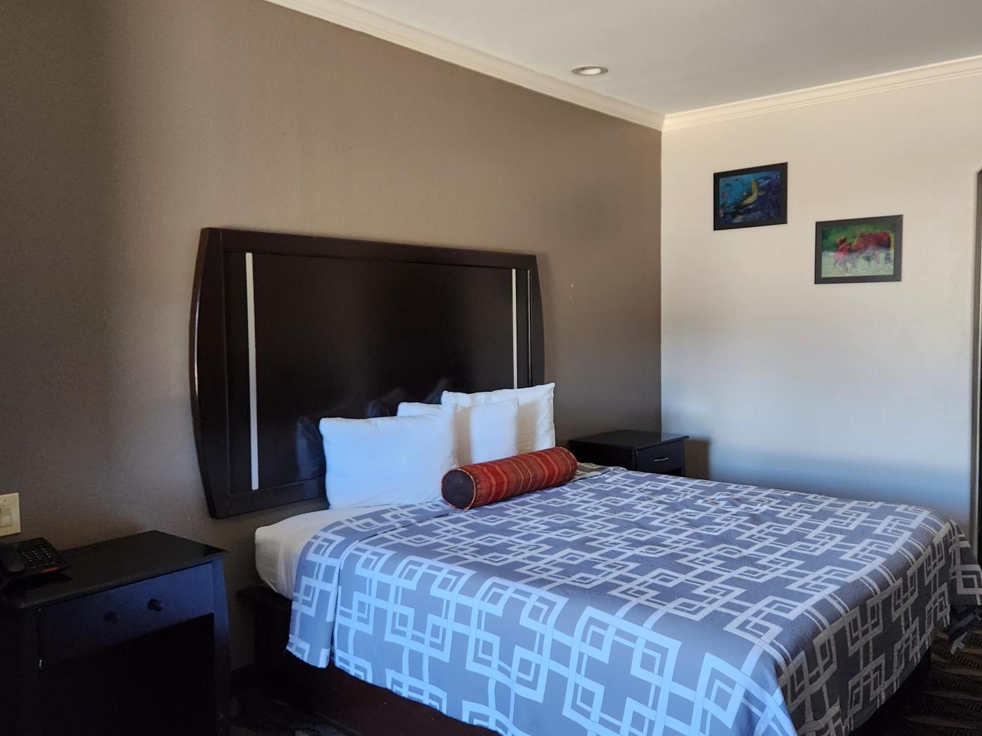 Palace Inn Sam Houston Race Park West Road Экстерьер фото